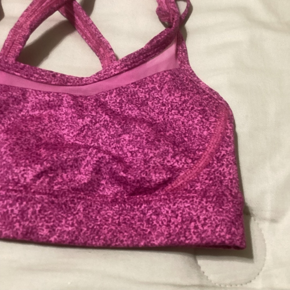 Lululemon Get Down Bra size 4
Rio Mist Pink Paradise Red Grape / Pink Paradise - Picture 5 of 9